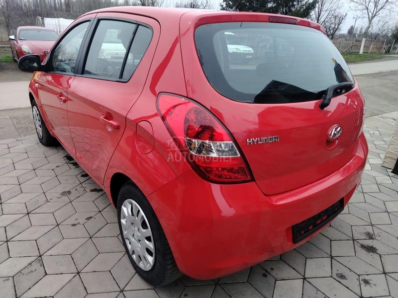 Hyundai i20 1.2 ben /T O P/