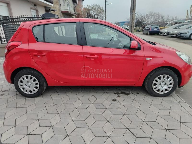 Hyundai i20 1.2 ben /T O P/