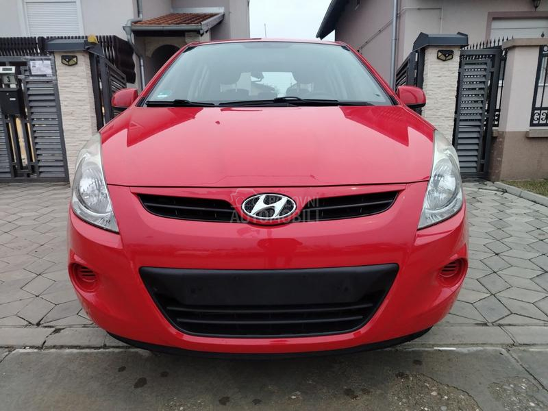Hyundai i20 1.2 ben /T O P/