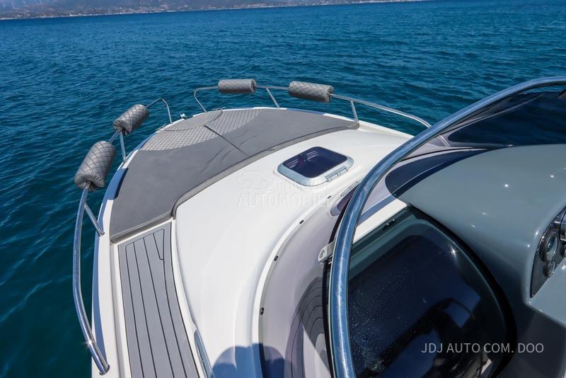 Karel Ionian Sun 680 Sundeck