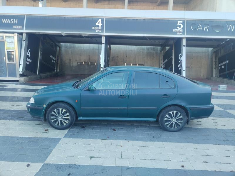 Škoda Octavia 1.6 GLX