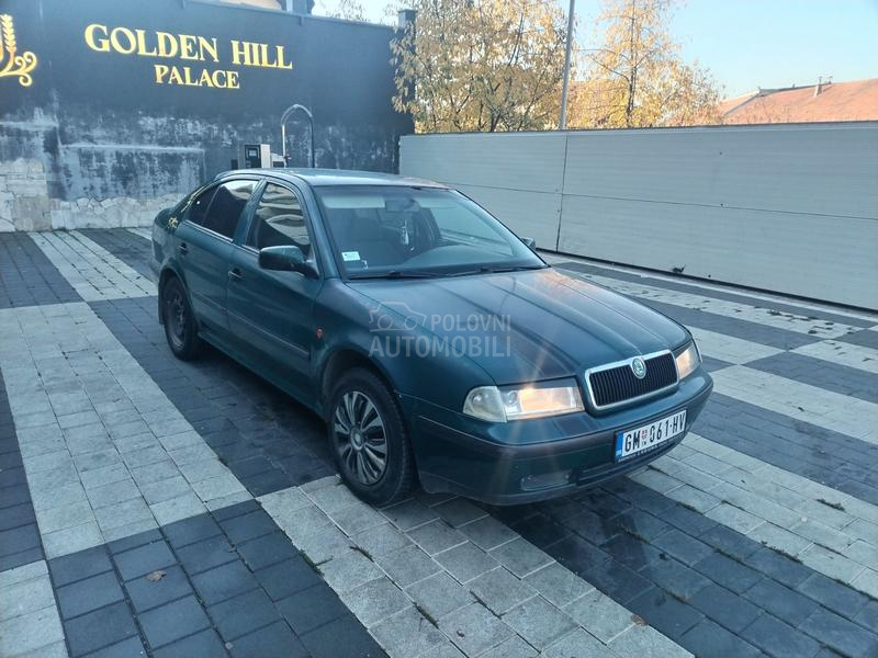Škoda Octavia 1.6 GLX