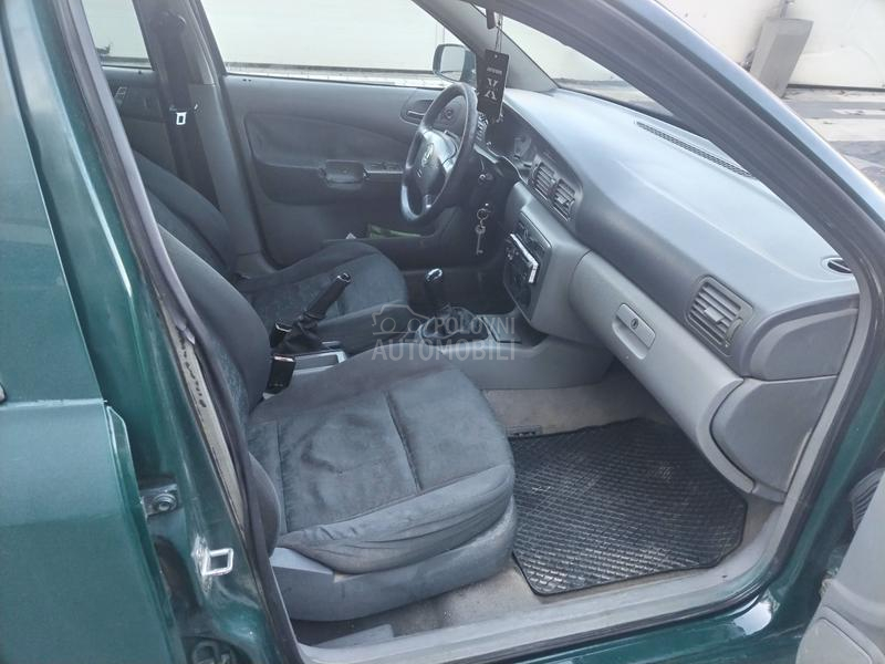 Škoda Octavia 1.6 GLX