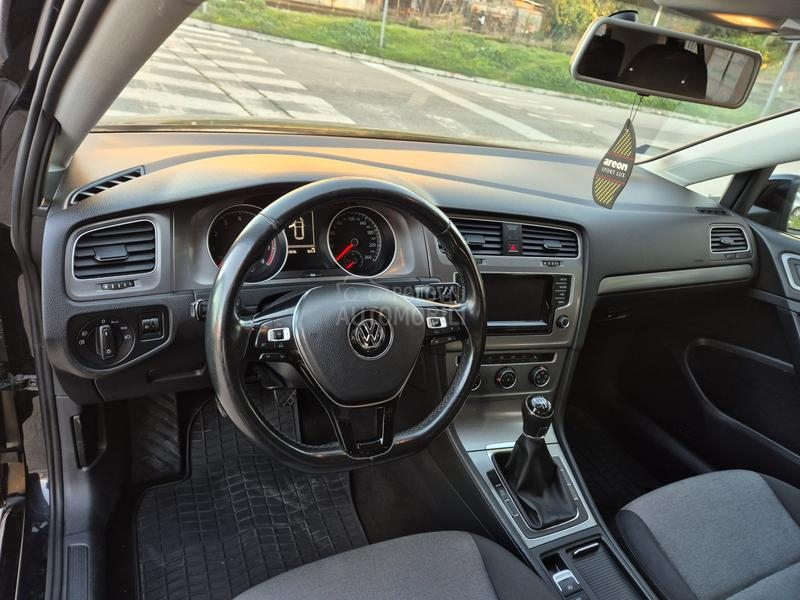 Volkswagen Golf 7 