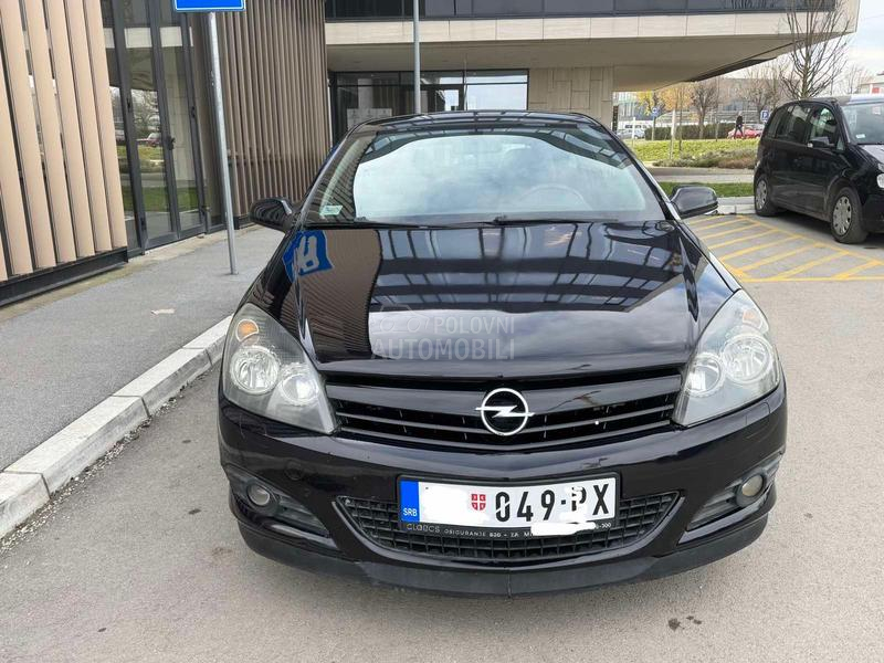 Opel Astra H GTC COSMO