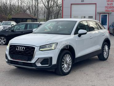 Audi Q2 L E D