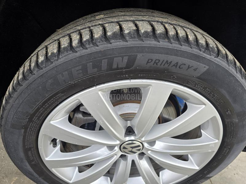 Volkswagen Sharan 2.0tdi 4X4/DSG/LED