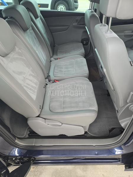 Volkswagen Sharan 2.0tdi 4X4/DSG/LED