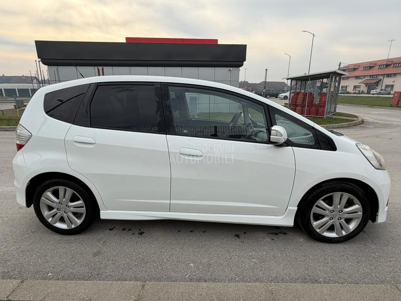 Honda Jazz 1.4 i i-Shift
