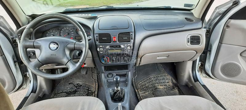 Nissan Almera 1.5