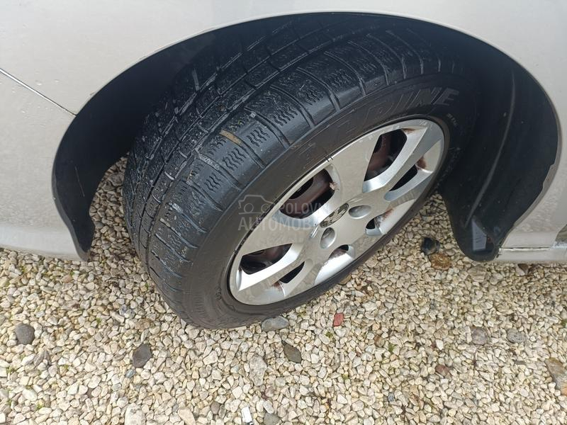 Peugeot 308 1.6 EHDI