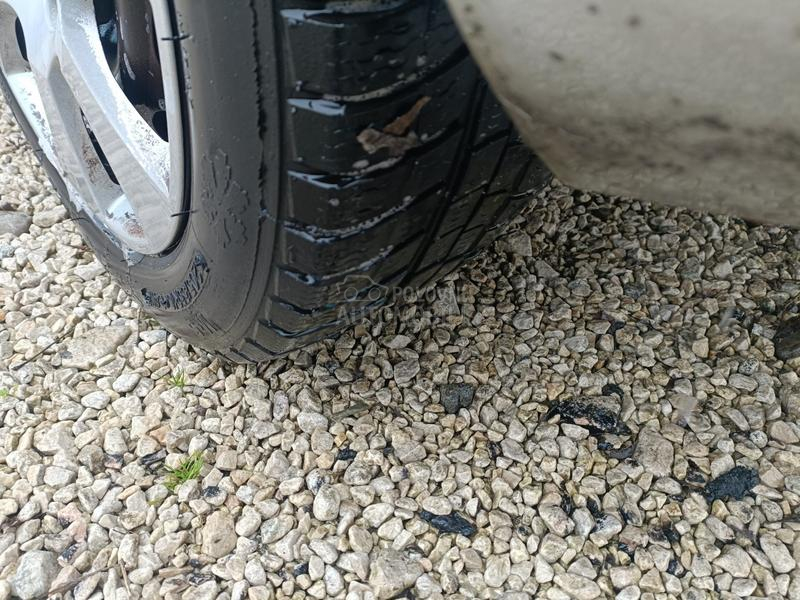 Peugeot 308 1.6 EHDI