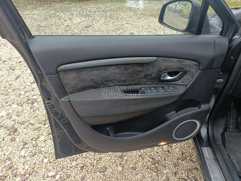 Renault Scenic 1.5 DCI XMOD