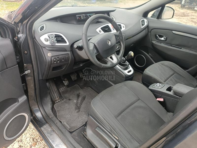Renault Scenic 1.5 DCI XMOD