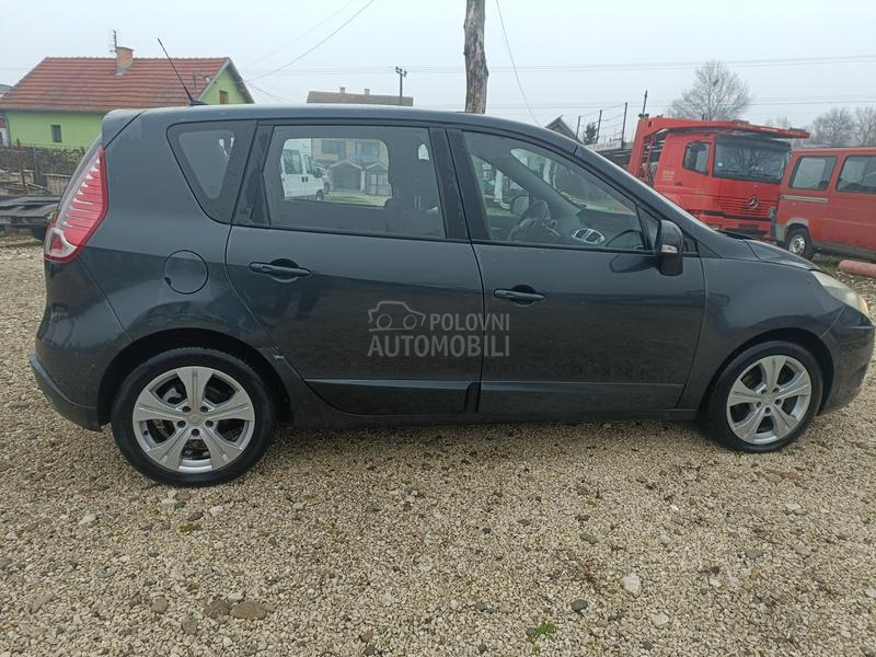 Renault Scenic 1.5 DCI XMOD