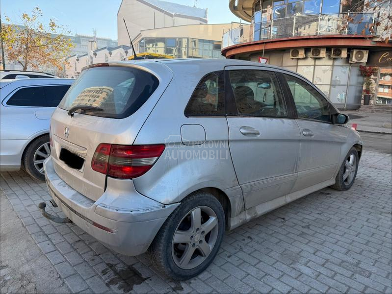 Mercedes Benz B 180 CDI