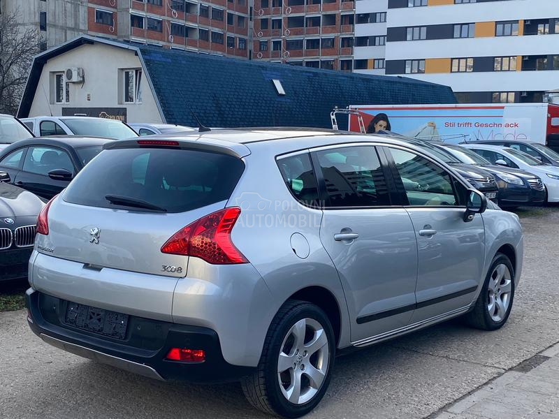 Peugeot 3008 1.6e-hdi A U T O