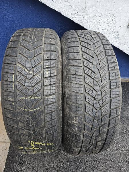 Dunlop 225/55 R17 Zimska
