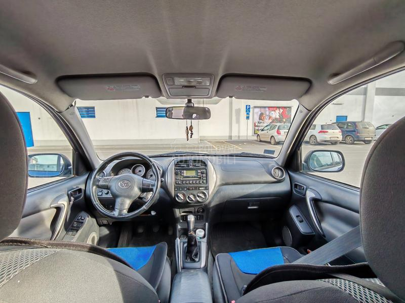 Toyota RAV 4 