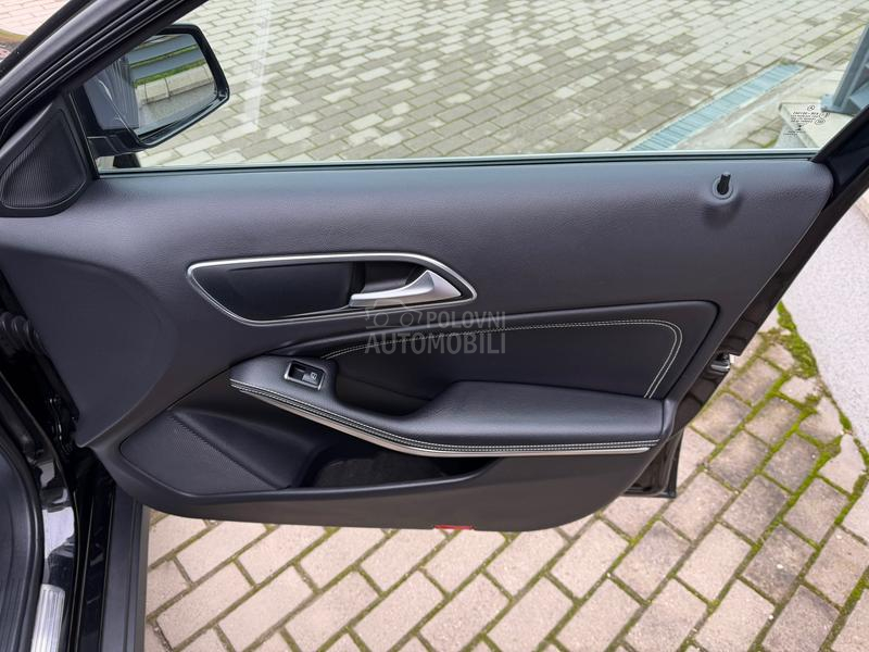 Mercedes Benz GLA 180 1.5d/KAMERA/T O P