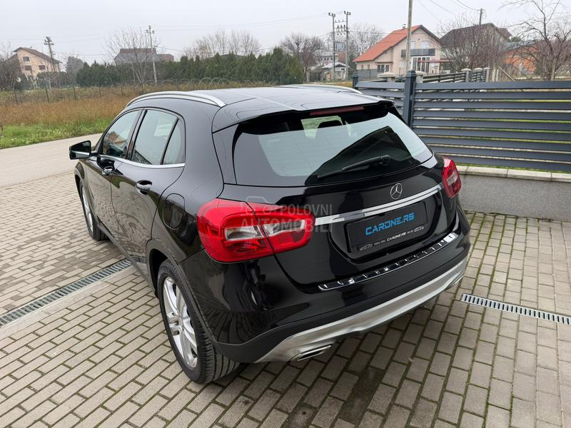 Mercedes Benz GLA 180 1.5d/KAMERA/T O P