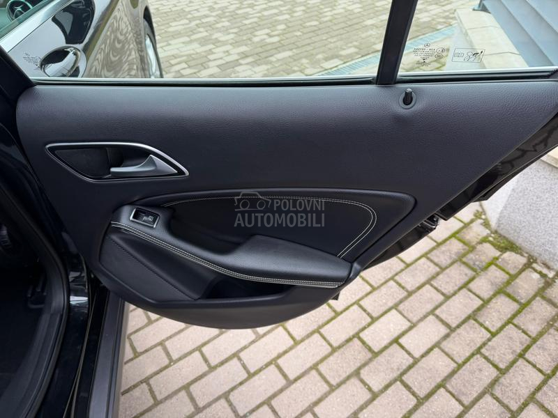 Mercedes Benz GLA 180 1.5d/KAMERA/T O P