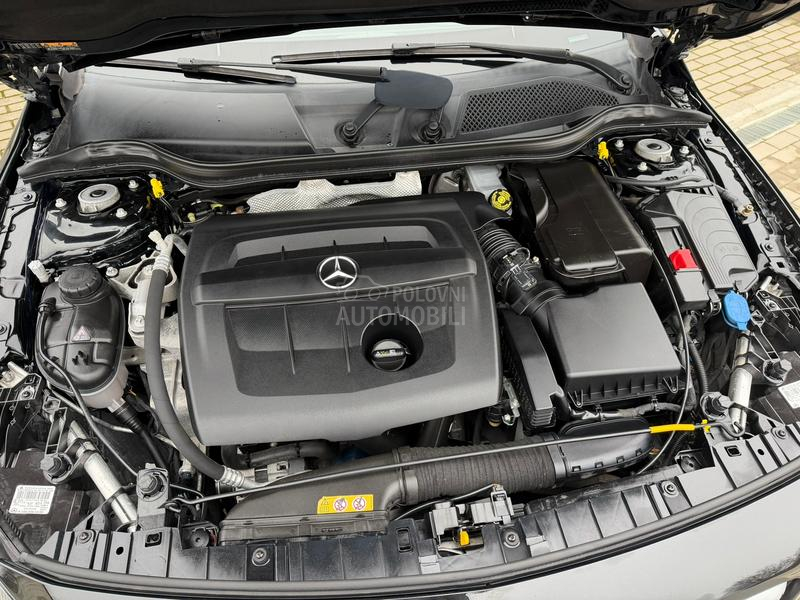 Mercedes Benz GLA 180 1.5d/KAMERA/T O P