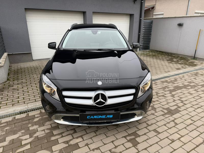 Mercedes Benz GLA 180 1.5d/KAMERA/T O P