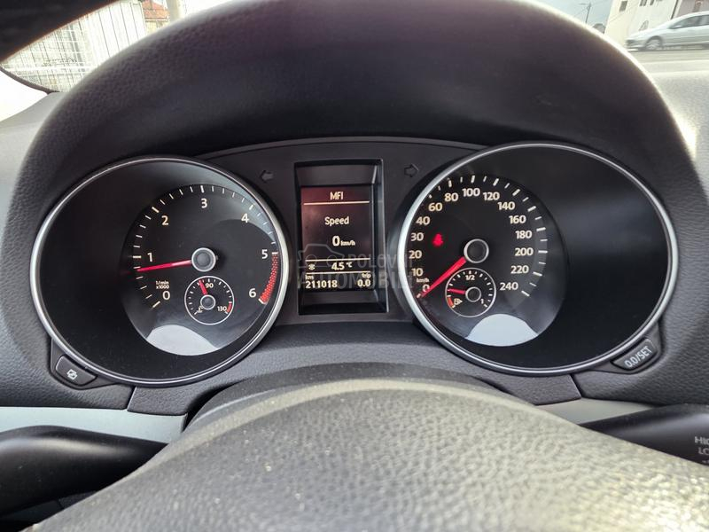 Volkswagen Golf 6 2.0 TDI HIGHLINE