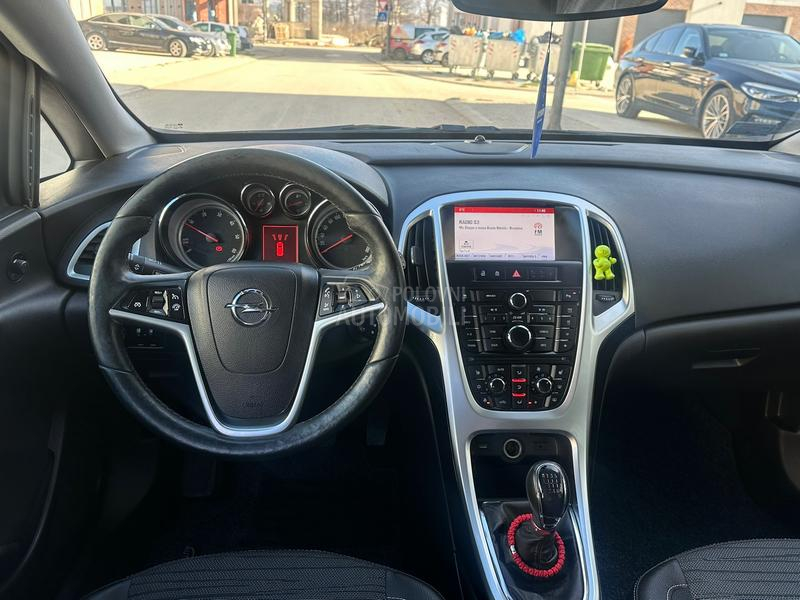 Opel Astra J 1.6CDTI KA0 N0VA