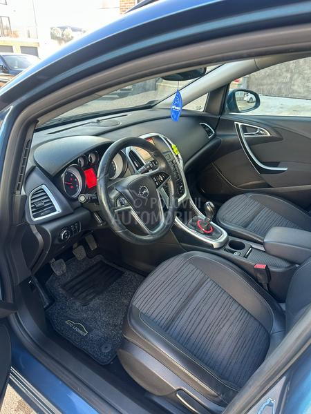 Opel Astra J 1.6CDTI KA0 N0VA