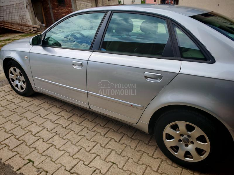 Audi A4 2.0 TDI S-Line