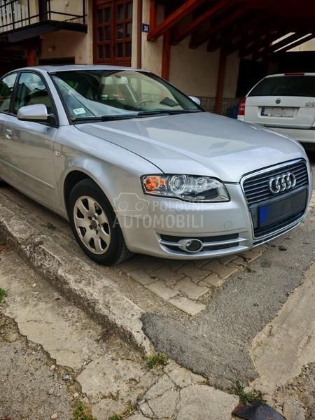 Audi A4 2.0 TDI S-Line