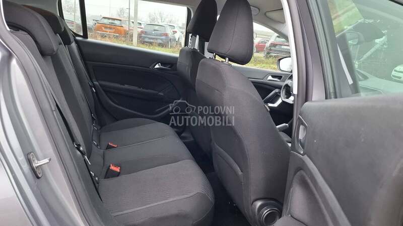 Peugeot 308 P R E M I U M 1/1