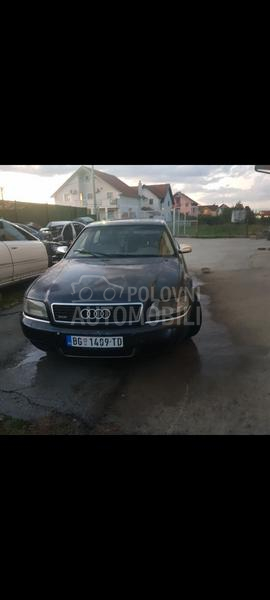 Audi A8 LONG