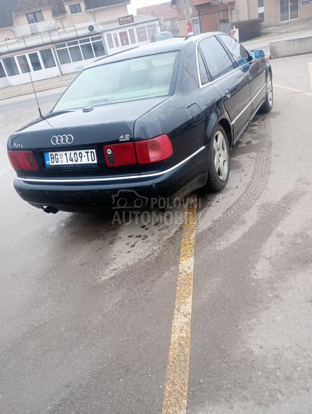 Audi A8 LONG