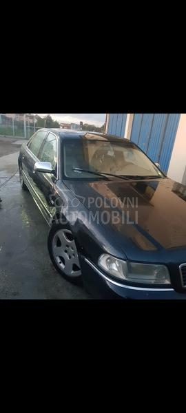 Audi A8 LONG