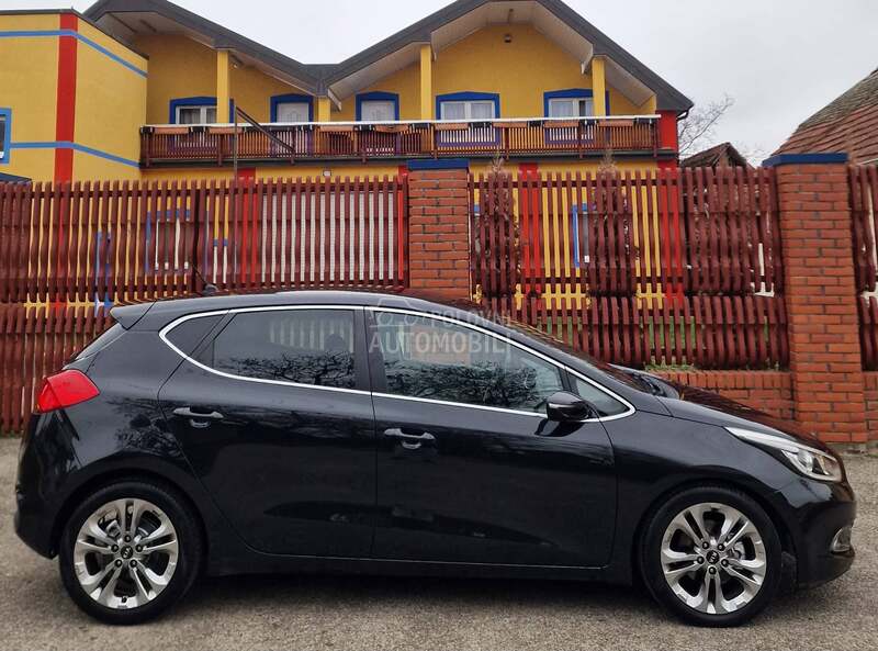 Kia cee`d //GT-Line//TOOP