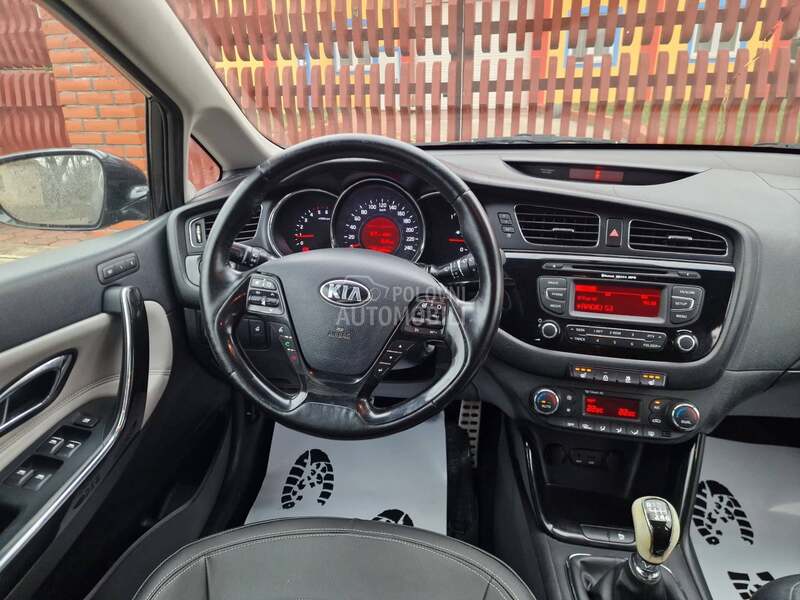 Kia cee`d //GT-Line//TOOP