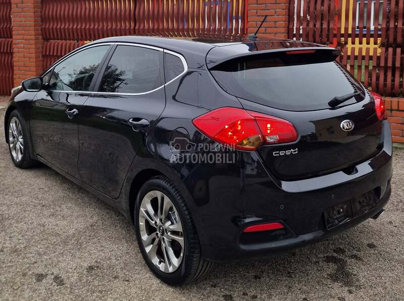 Kia cee`d //GT-Line//TOOP