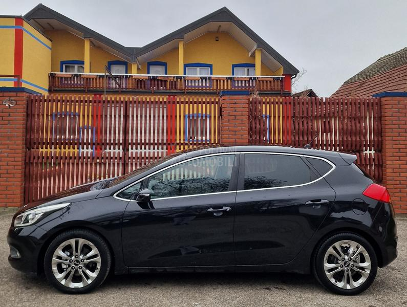 Kia cee`d //GT-Line//TOOP