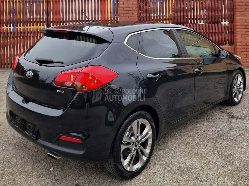 Kia cee`d //GT-Line//TOOP
