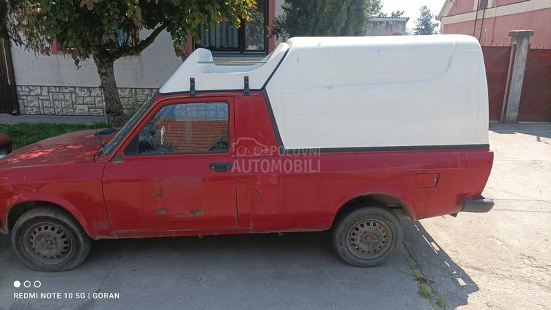 Zastava Poly 