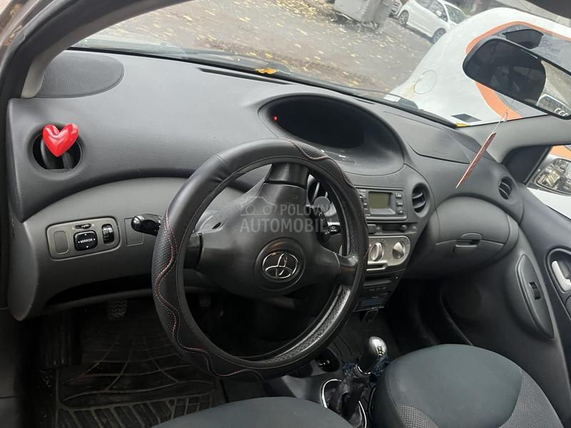Toyota Yaris 1.4
