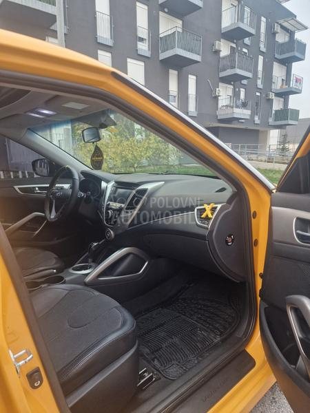 Hyundai Veloster NOWWW