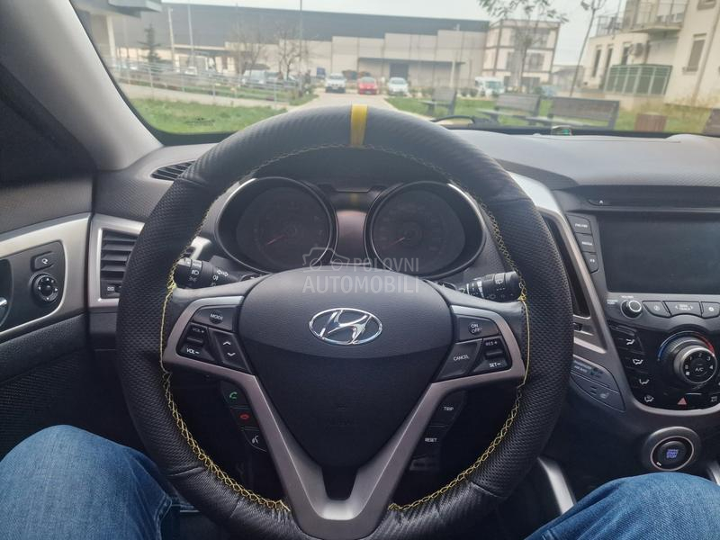 Hyundai Veloster NOWWW