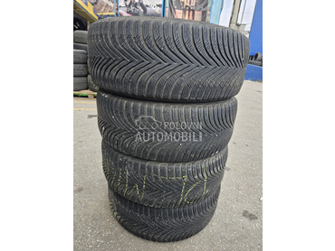Michelin 215/55 R17 Zimska