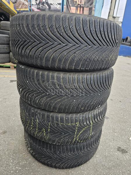 Michelin 215/55 R17 Zimska