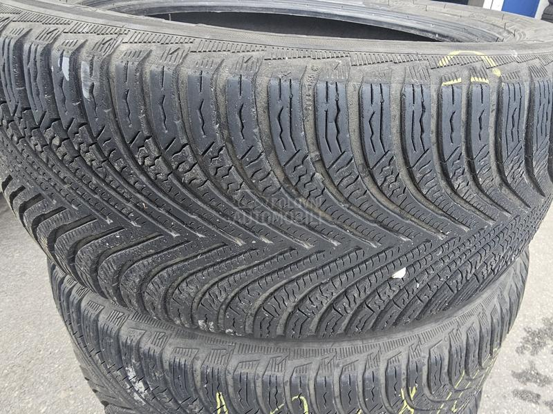 Michelin 215/55 R17 Zimska