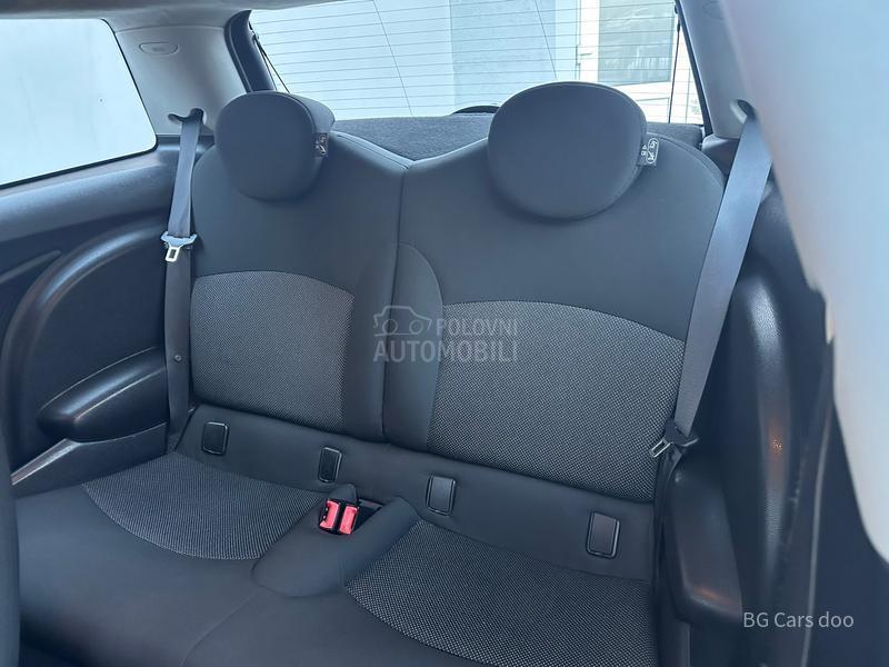 MINI Cooper 1.6D